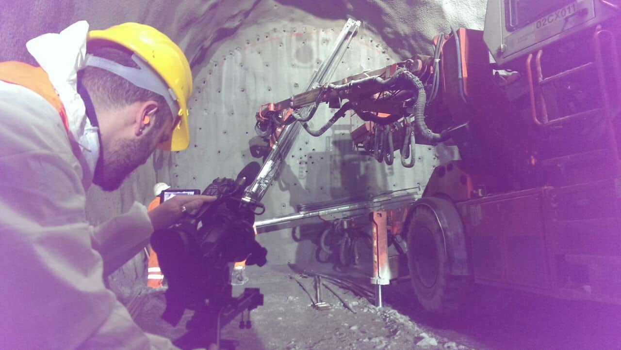 ALPTRANSIT: BRILLAMENTO ULTIMO DIAFRAMMA DI VEZIA – GALLERIA DI BASE